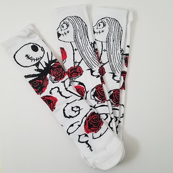 NEW 3 pair of socks jack sally the nightmare roses - Picture 2 of 2
